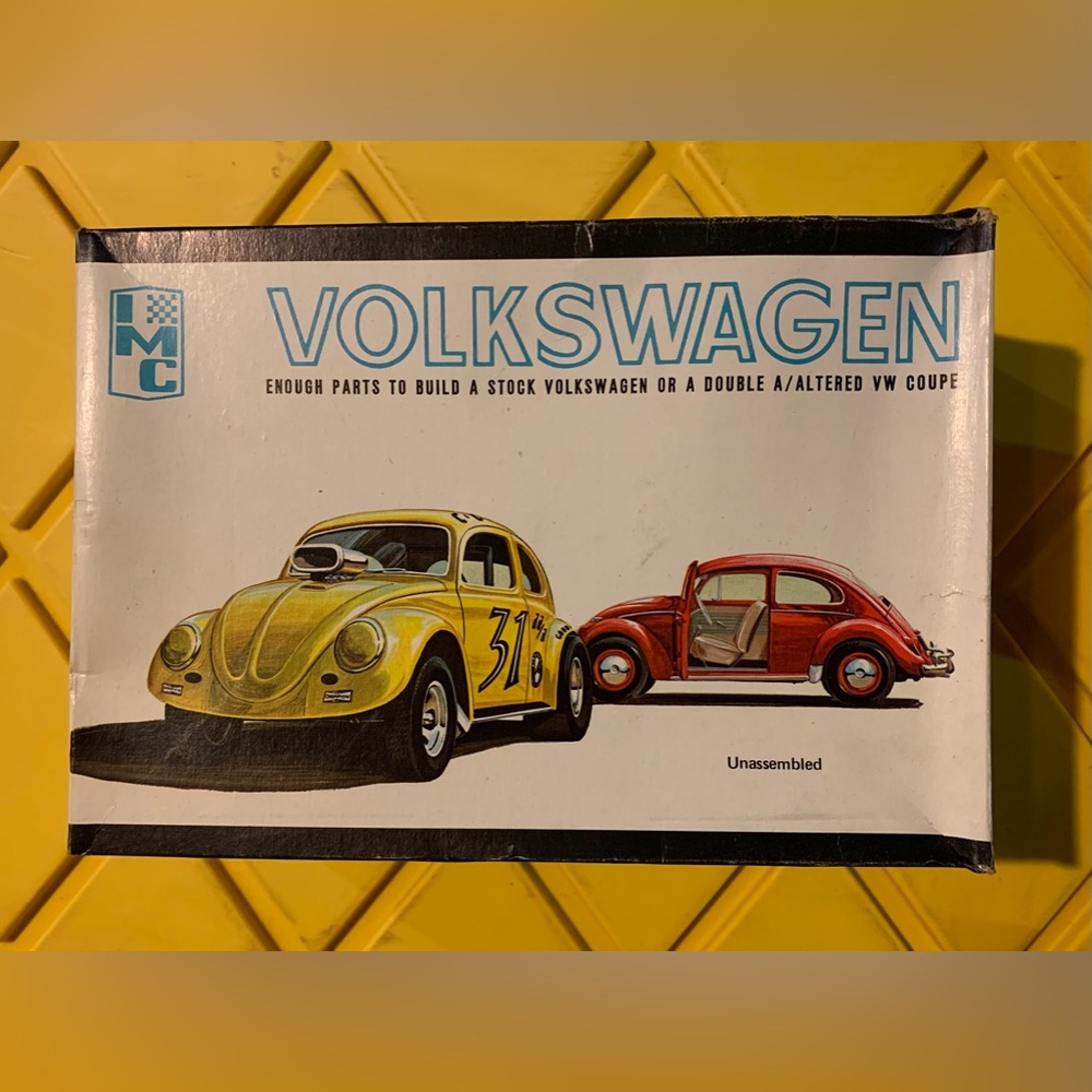 IMC Volkswagen Beetle. Rare Vintage Find! 1:25 Model Kit #114. Original Box